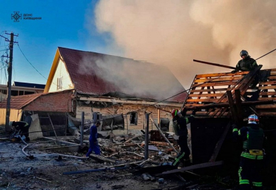 Наслідки російської атаки у 7 регіонах України ліквідовують 350 рятувальників та 100 одиниць спецтехніки
